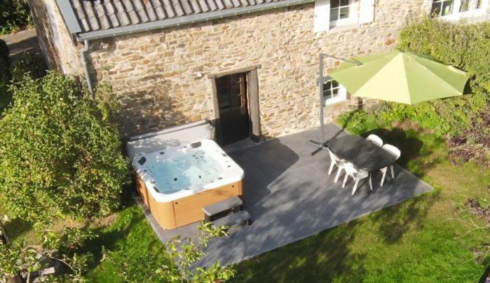 Gite Ardennes Au Coin Du Feu Jacuzzi Sauna Et Nature Jalhay Exteriör bild
